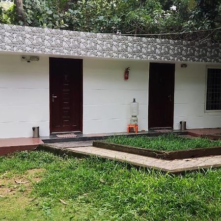 Sri Sai Farm House Pondicherry Eksteriør bilde