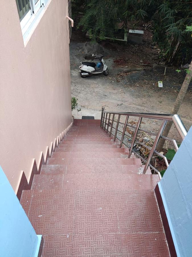 Sri Sai Farm House Pondicherry Eksteriør bilde